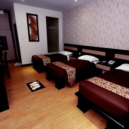 מאלאנג Kusuma Agrowisata Resort & Convention מראה חיצוני תמונה
