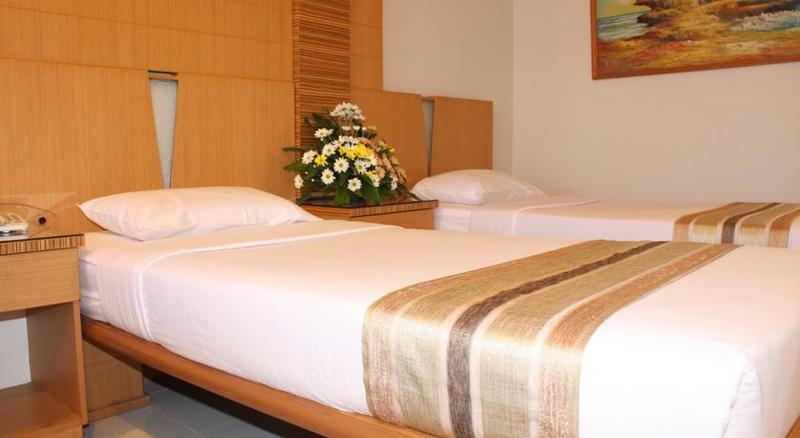 מאלאנג Kusuma Agrowisata Resort & Convention מראה חיצוני תמונה