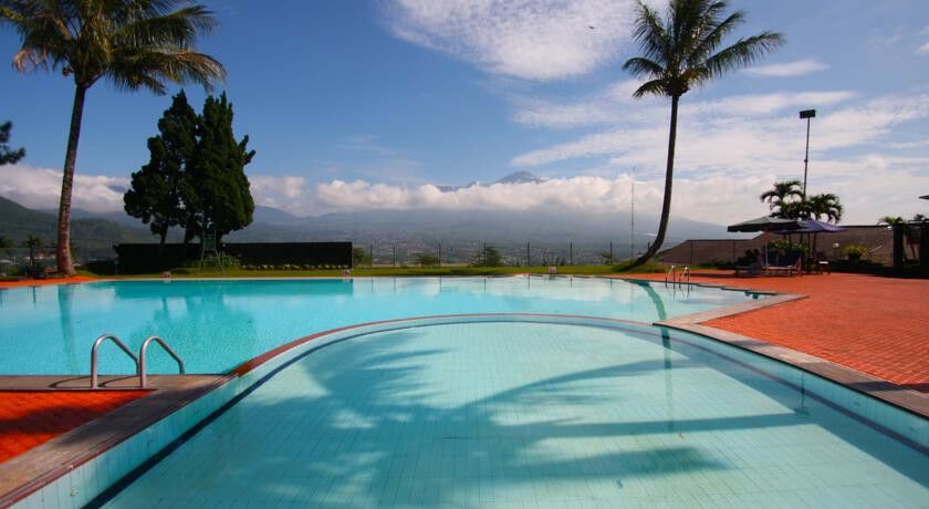 מאלאנג Kusuma Agrowisata Resort & Convention מראה חיצוני תמונה